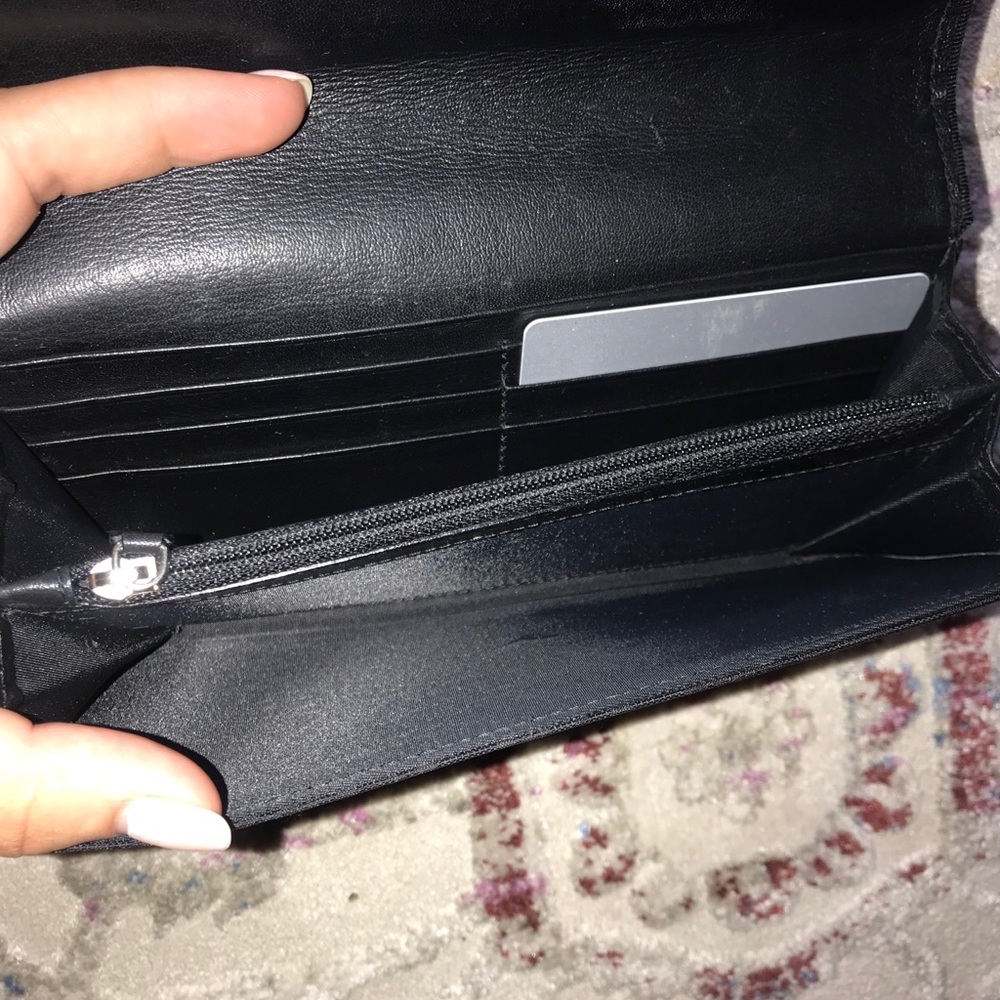 Large Dior Wallet - Picture 3 of 4